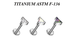 Лабрет из титана с треугольным кристаллом